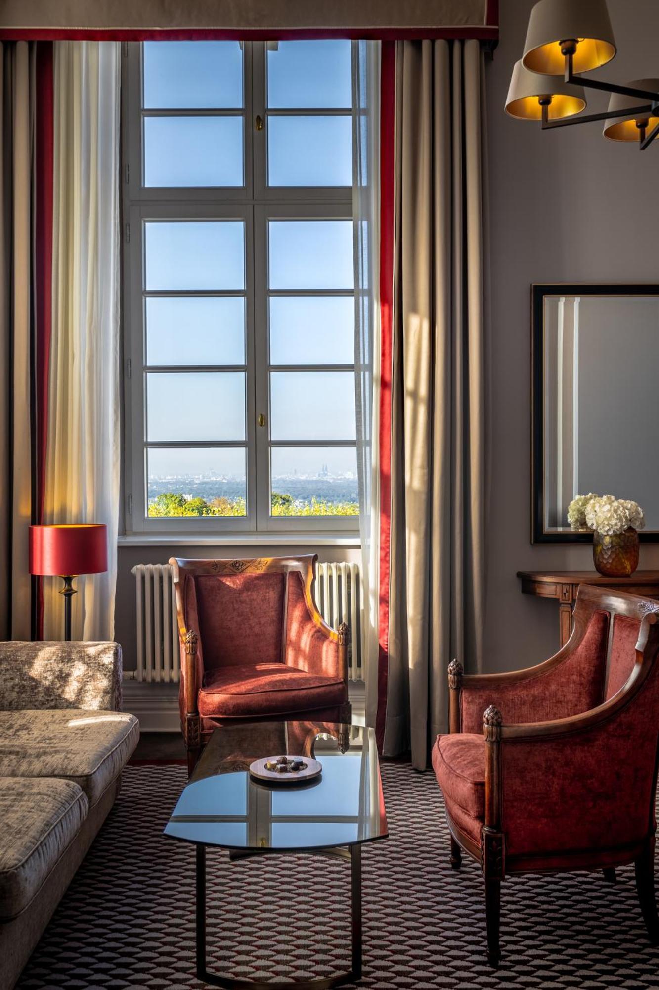 Althoff Grandhotel Schloss Bensberg Bergisch Gladbach Exterior foto A room at the Hotel de la Ville